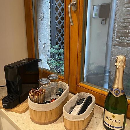 Vintage Apartment Rovinj Old Town Екстер'єр фото
