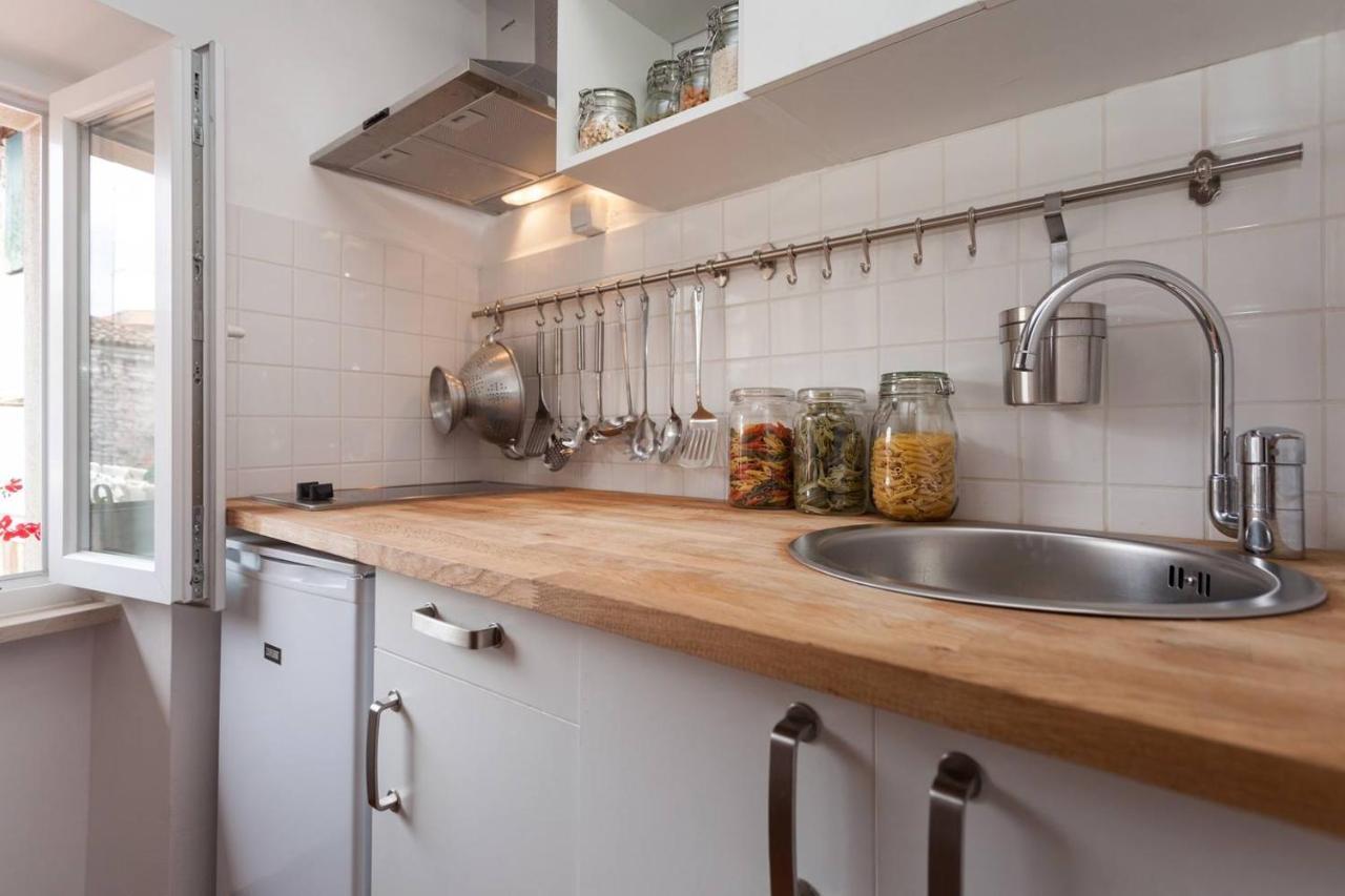 Vintage Apartment Rovinj Old Town Екстер'єр фото